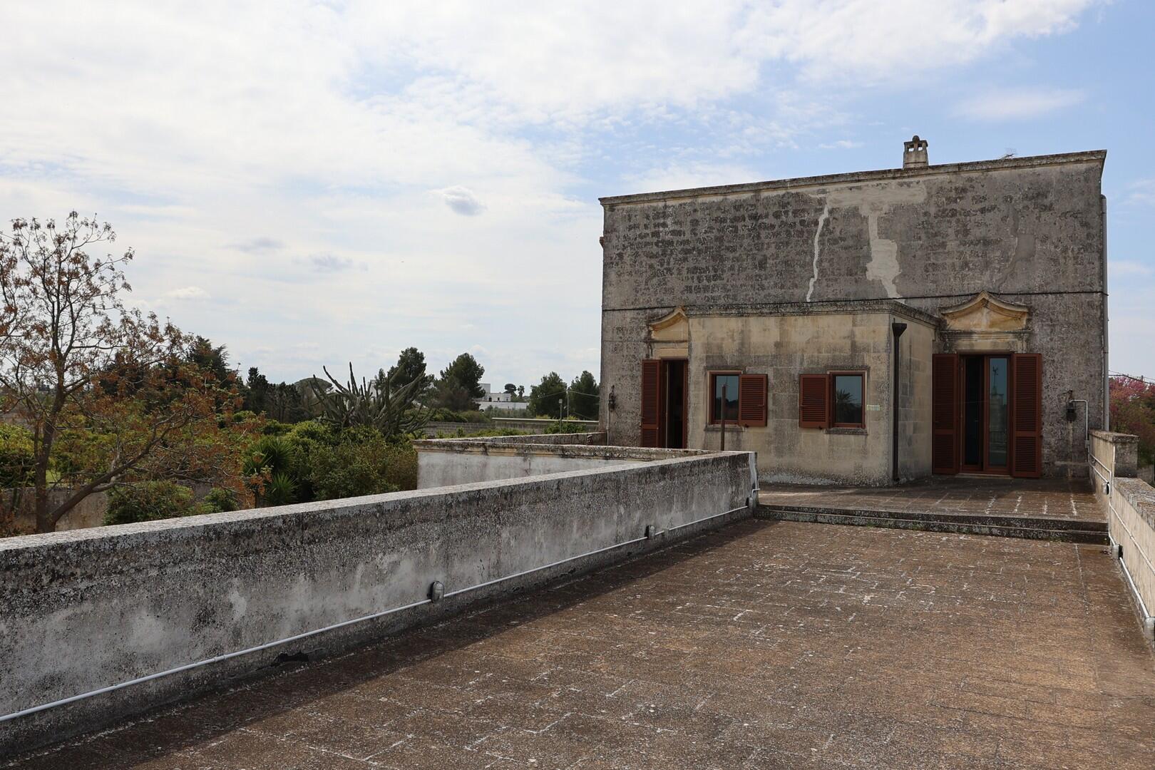 ELEGANTE CASINO DI CAMPAGNA VICINO LECCE