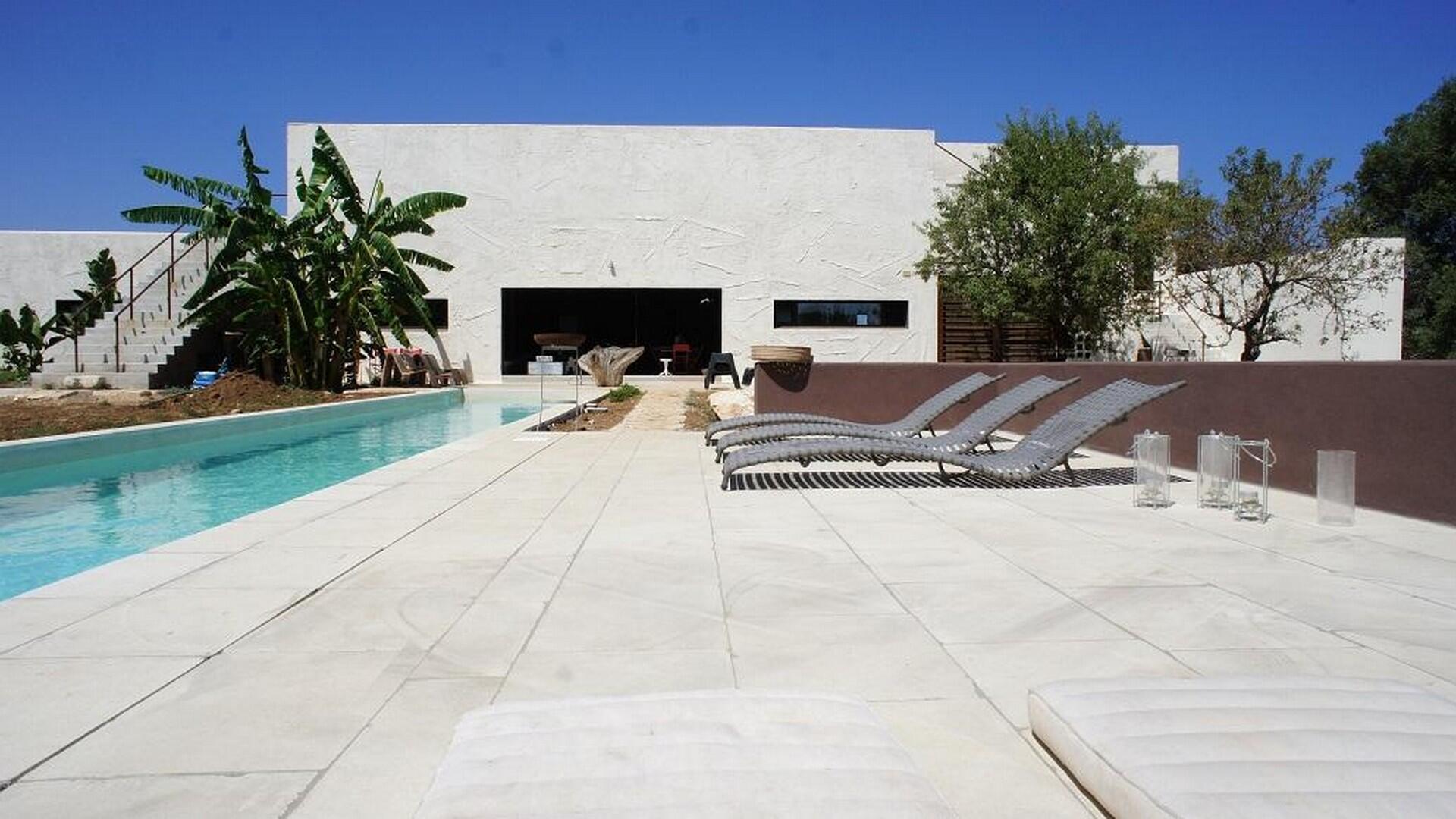 Designer Sea View Villa with Pool for sale, Apulia