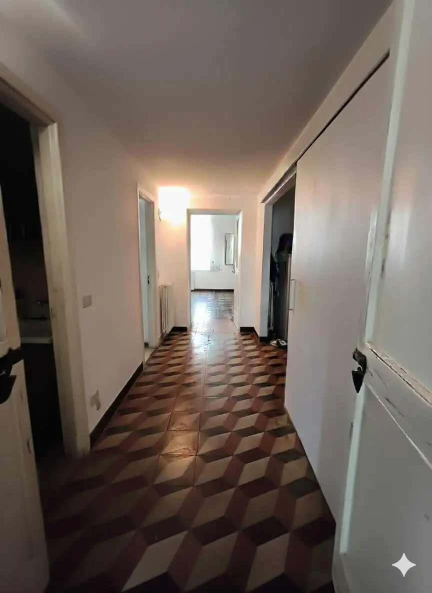 ELEGANTE DIMORA STORICA CON VOLTE A STELLA NEL CENTRO DI LECCE