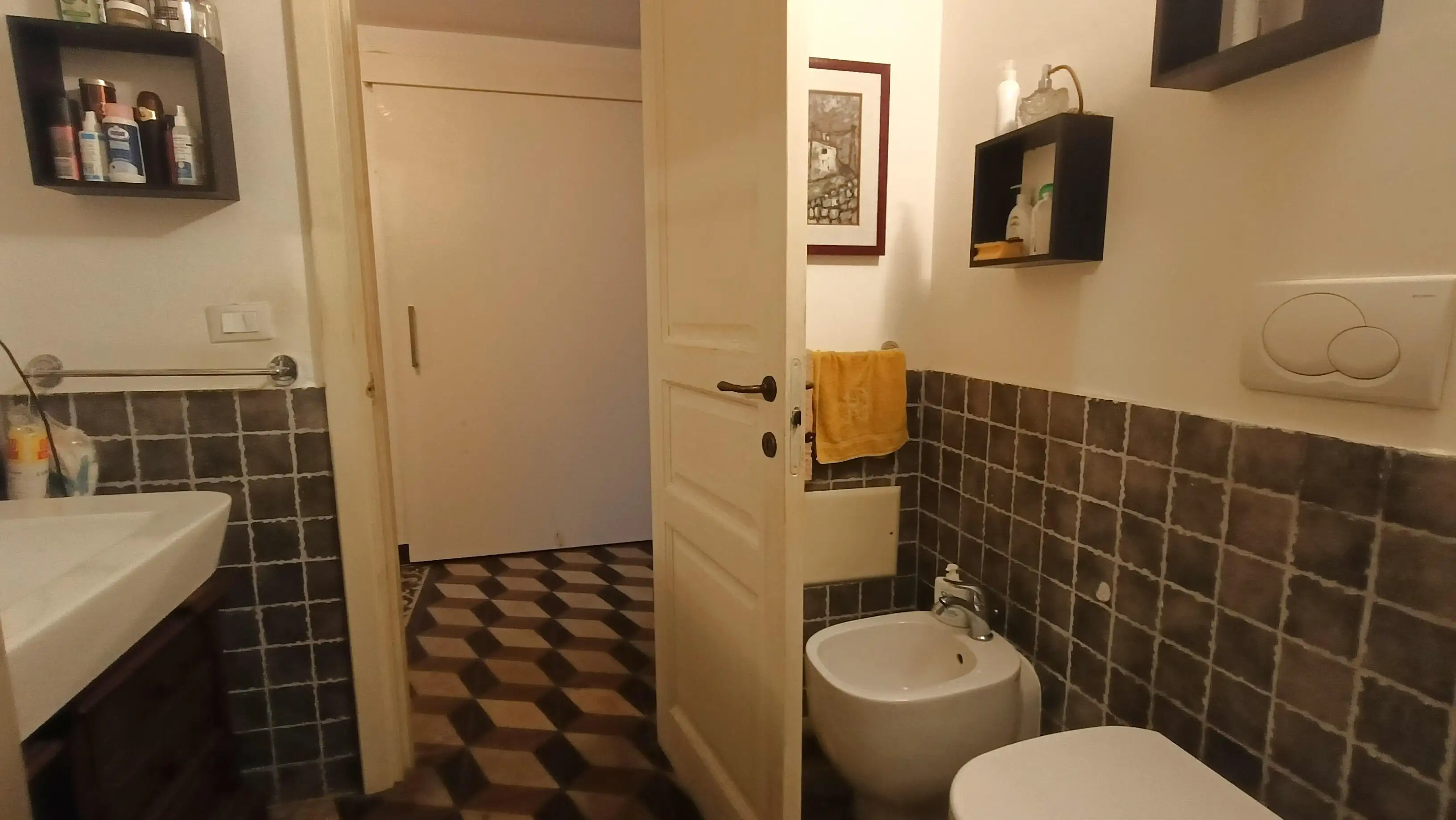 ELEGANTE DIMORA STORICA CON VOLTE A STELLA NEL CENTRO DI LECCE