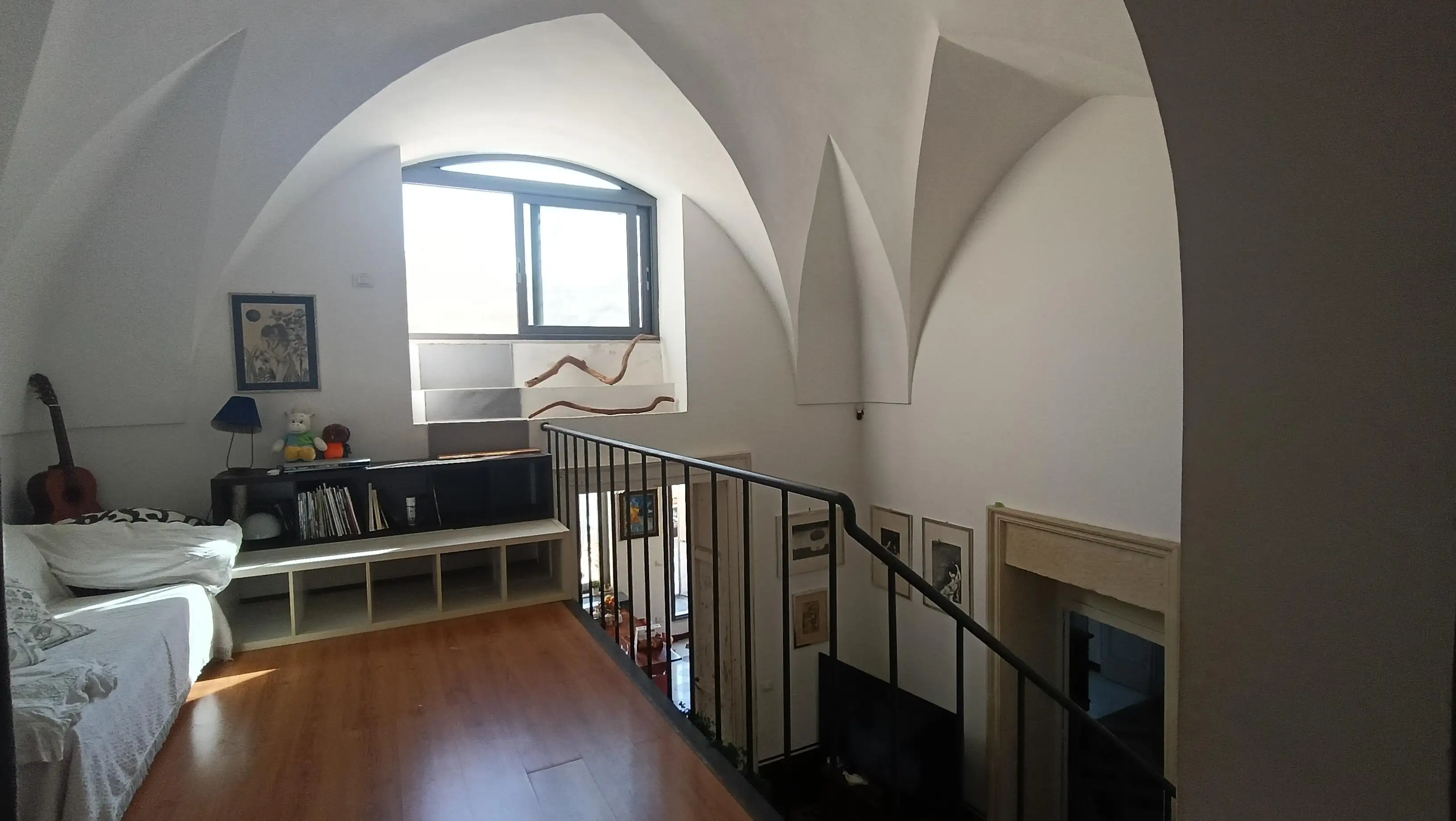 ELEGANTE DIMORA STORICA CON VOLTE A STELLA NEL CENTRO DI LECCE