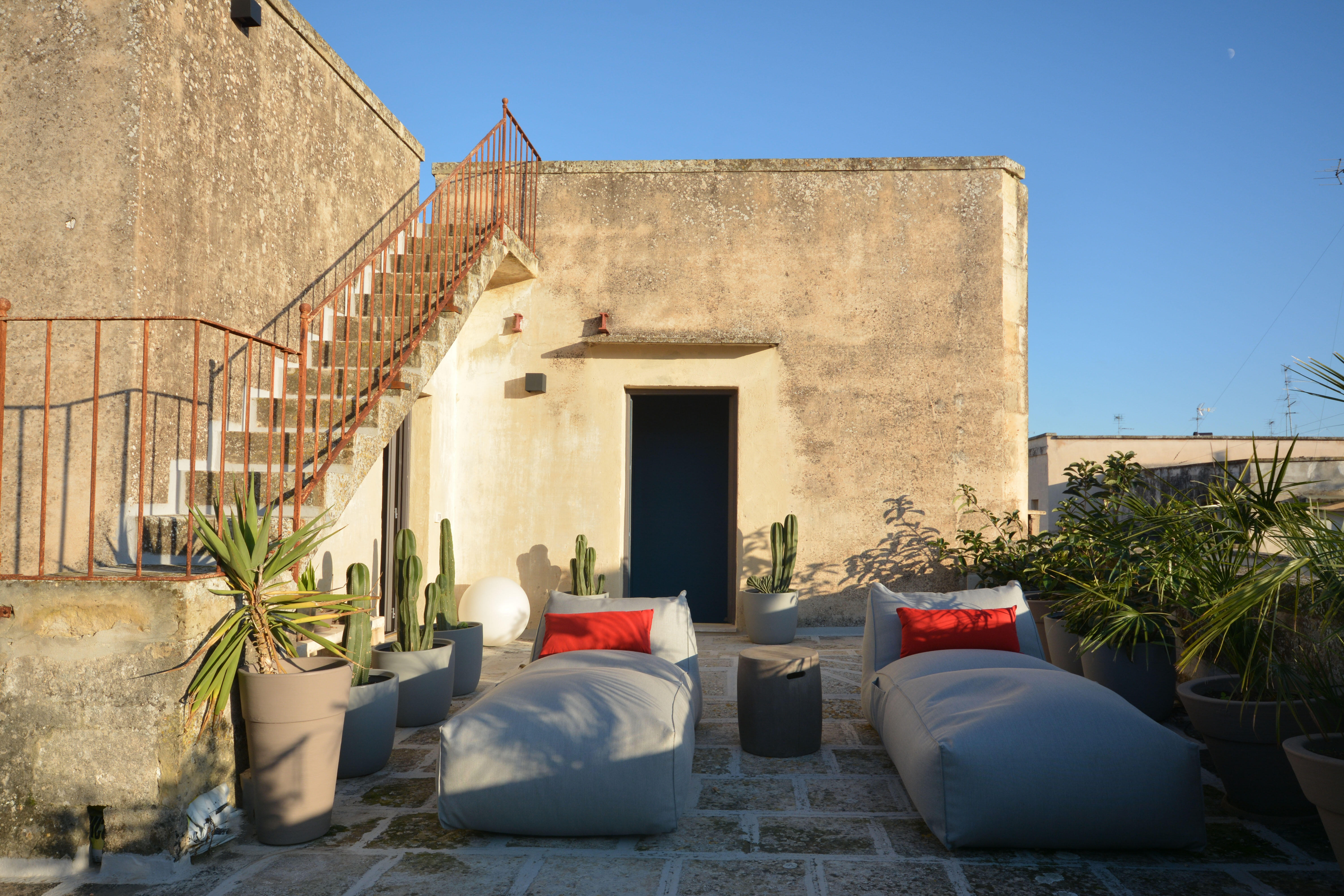 Historic Palazzetto with Terraces and Mini-Pool for Sale, Lecce