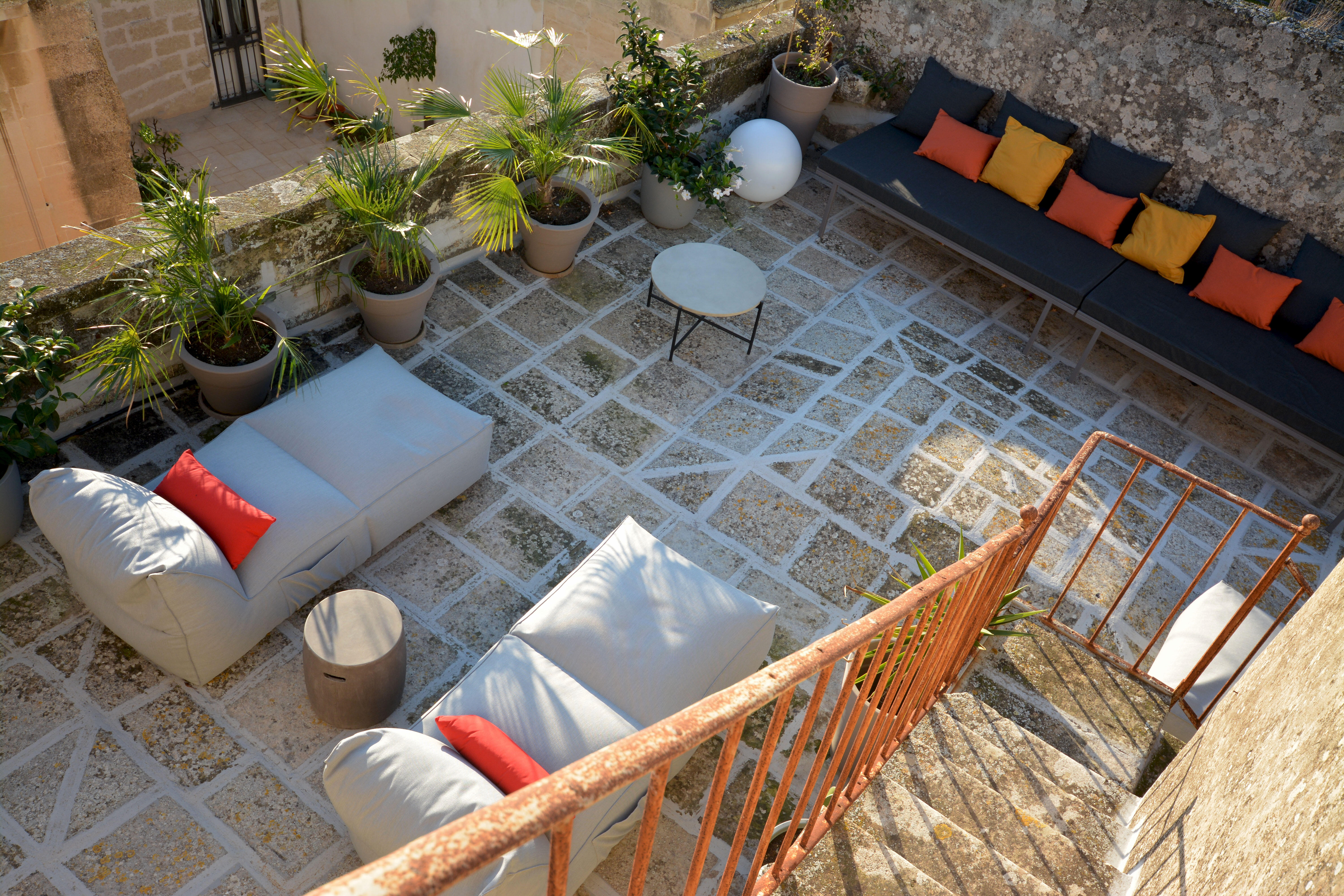 Historic Palazzetto with Terraces and Mini-Pool for Sale, Lecce