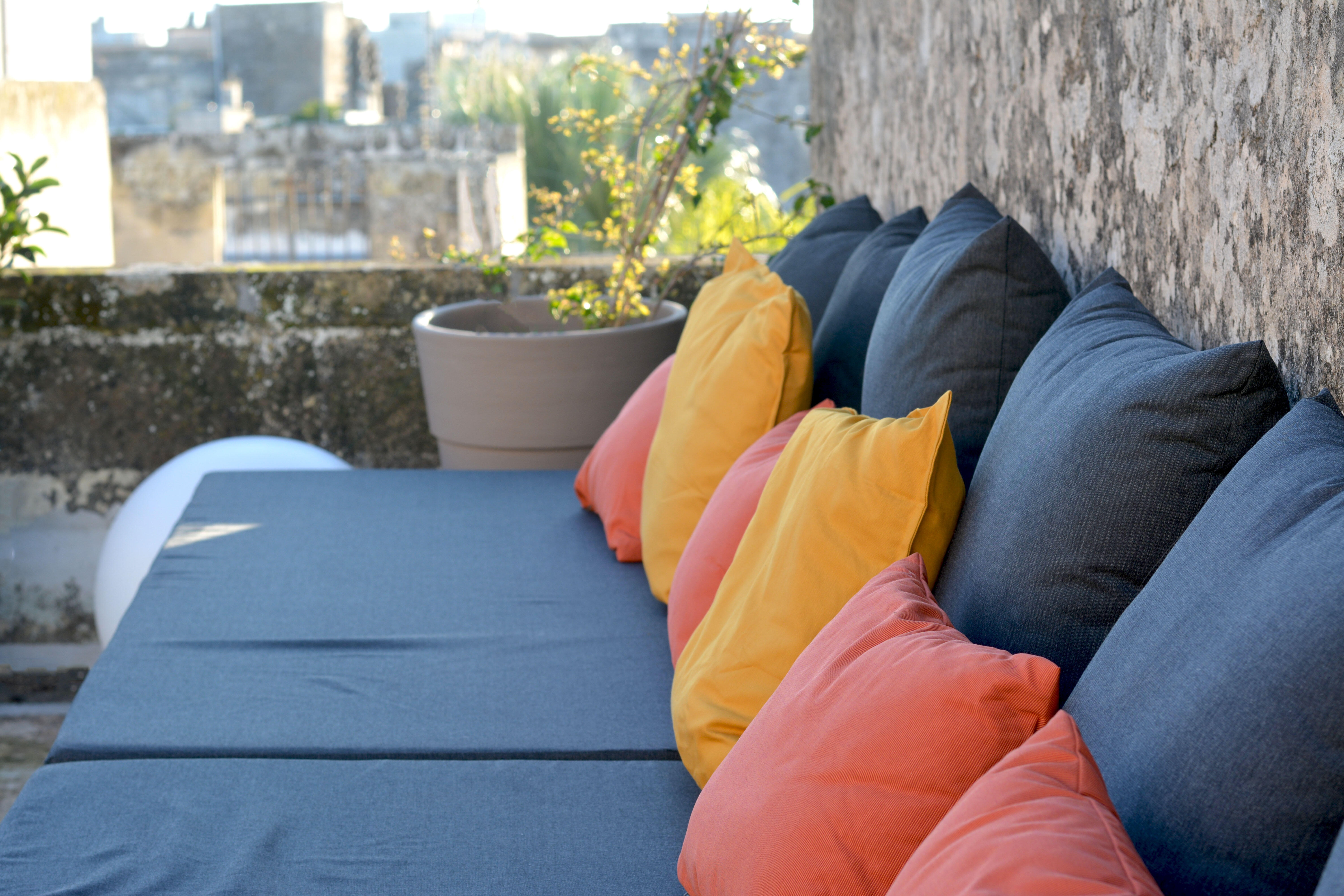 Historic Palazzetto with Terraces and Mini-Pool for Sale, Lecce