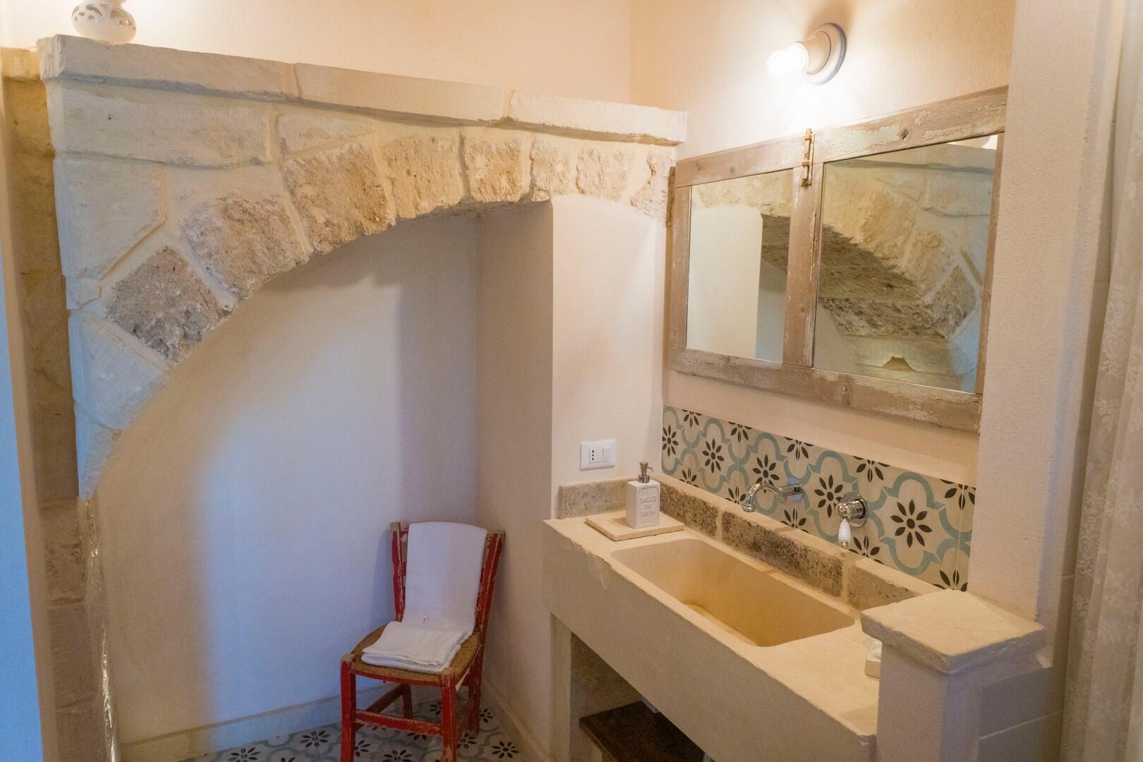 Autentica Masseria in Puglia, chiavi in mano 