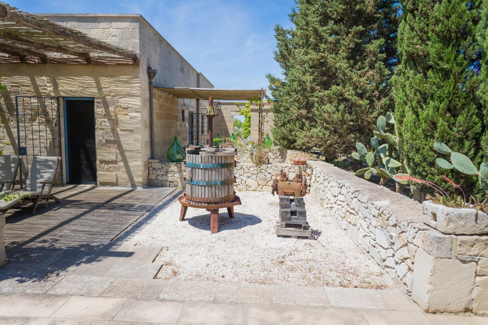 Autentica Masseria in Puglia, chiavi in mano 