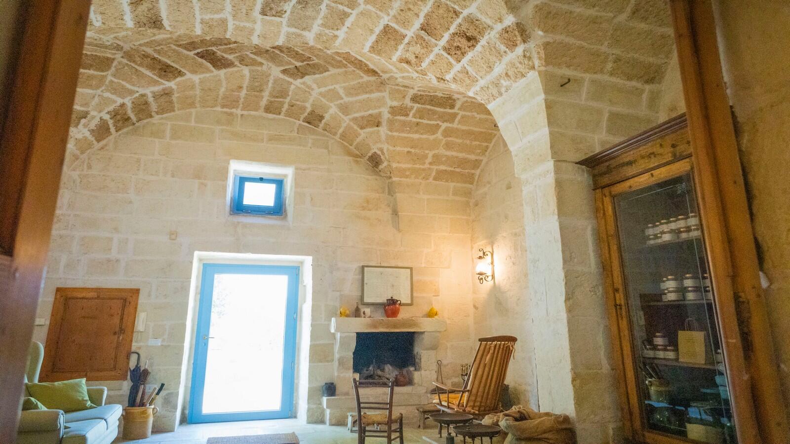 Masseria con piscina in vendita, Puglia