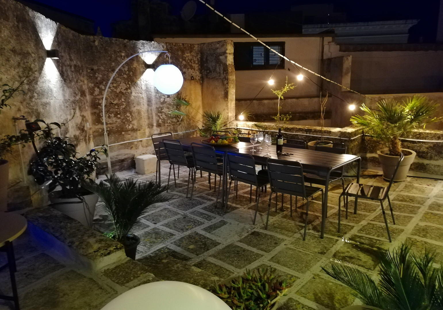 Historic Palazzetto with Terraces and Mini-Pool for Sale, Lecce