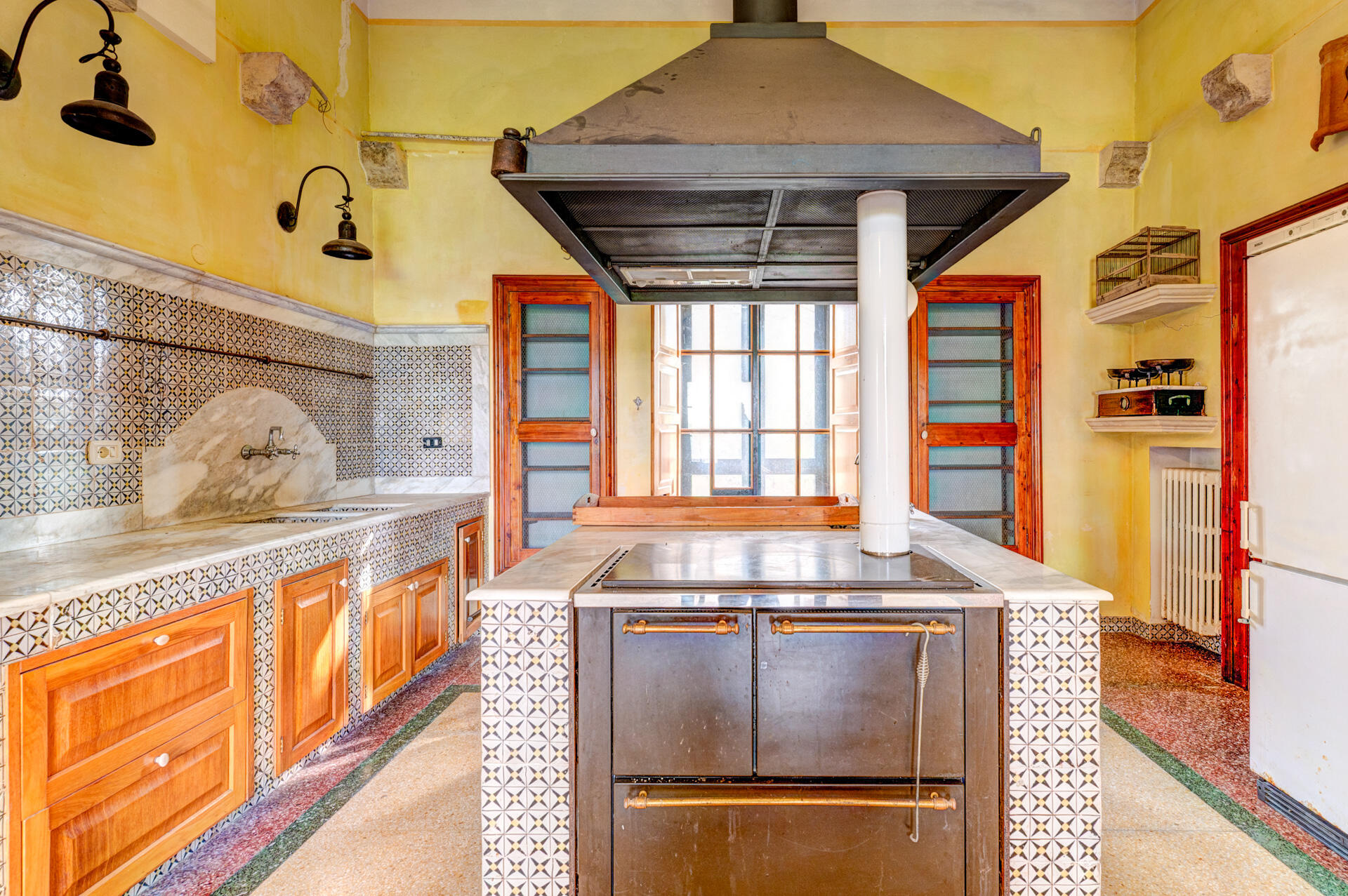 Villa d’epoca con piscina e parco in vendita a Lecce